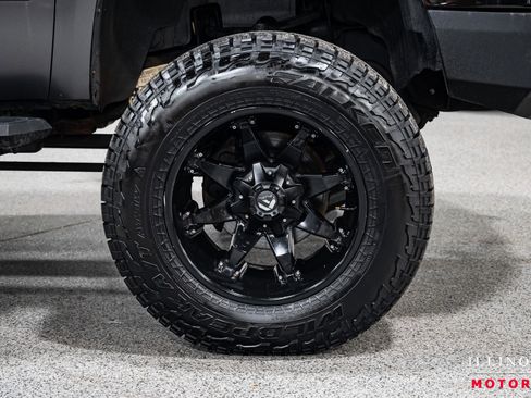 Used 2011 GMC Sierra 3500 Denali image 12