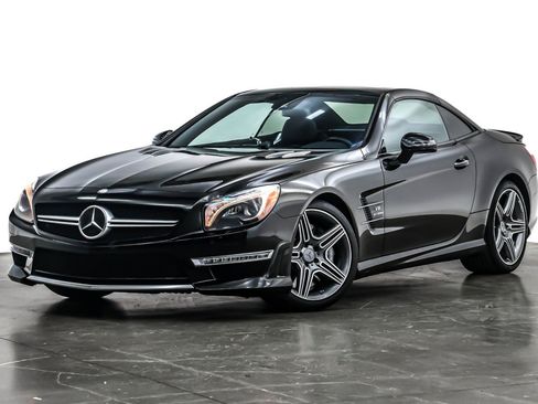 Used 2013 Mercedes-Benz SL 63 AMG w/ Premium Pkg image 2