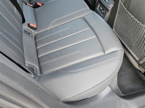 Used 2024 Audi A4 2.0T Premium Plus image 31