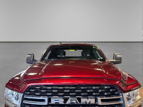 Used 2024 RAM 2500 Big Horn w/ Sport Appearance Package AWD/4WD image 14