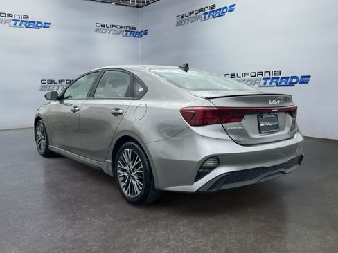 Used 2023 Kia Forte GT-Line FWD image 7