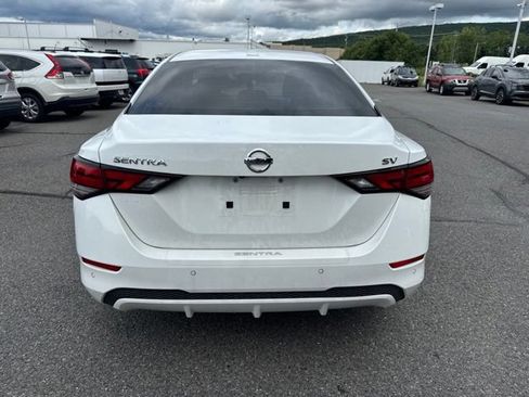 Certified 2022 Nissan Sentra SV w/ All-Weather Package FWD image 6