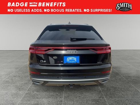 Used 2023 Audi Q8 Premium Plus AWD/4WD image 7
