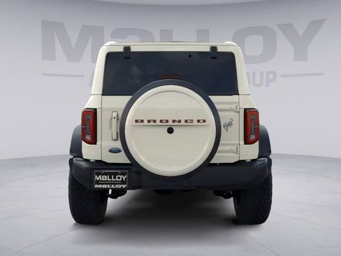 New 2026 Ford Bronco Outer Banks w/ Sasquatch Package AWD/4WD image 5