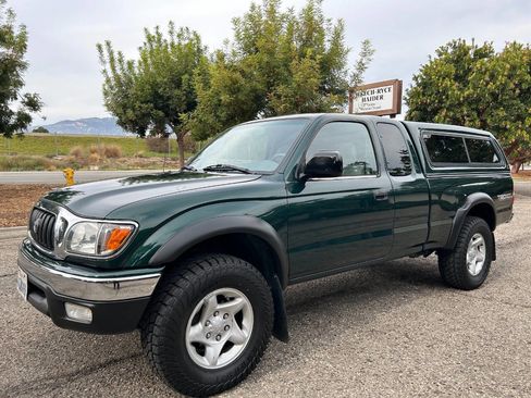 Used 2001 Toyota Tacoma 4x4 Xtracab V6 image 5