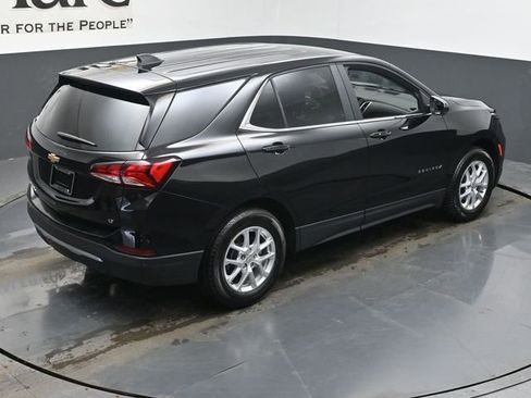 Used 2024 Chevrolet Equinox LT image 40