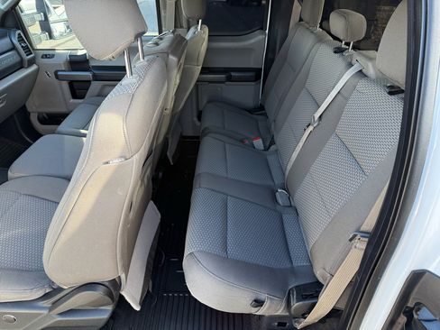 Used 2019 Ford F250 XLT w/ XLT Value Package image 15