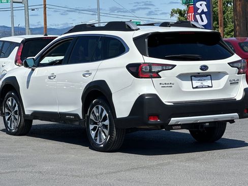 Used 2024 Subaru Outback Touring XT AWD/4WD image 6