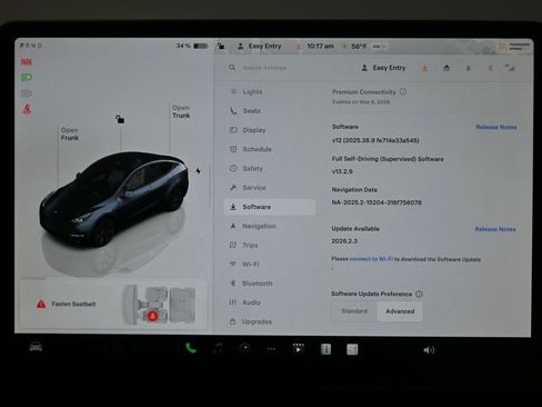 Used 2025 Tesla Model Y Long Range image 22