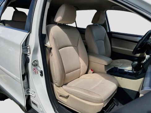 Used 2019 Subaru Outback 2.5i Premium AWD/4WD image 26