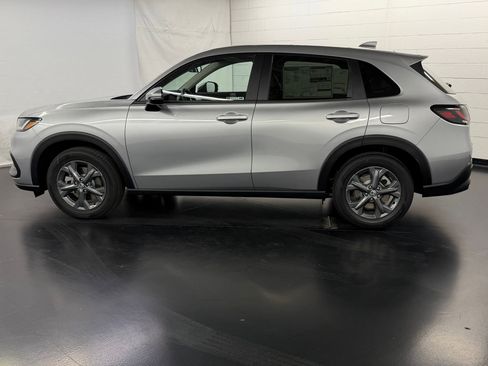 New 2026 Honda HR-V LX image 2