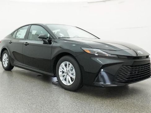 New 2026 Toyota Camry LE FWD image 29