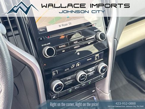 Used 2021 Subaru Ascent Limited w/ Technology Package AWD/4WD image 27