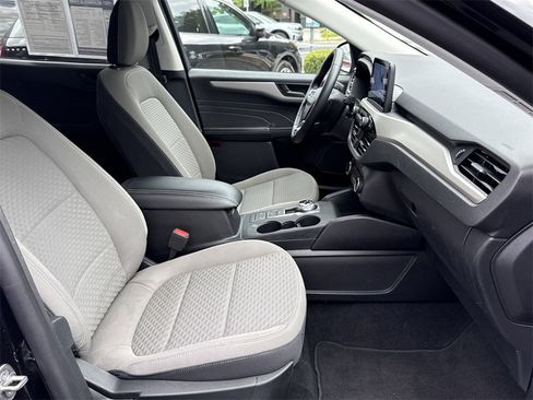 Used 2022 Ford Escape SE w/ Convenience Package image 25