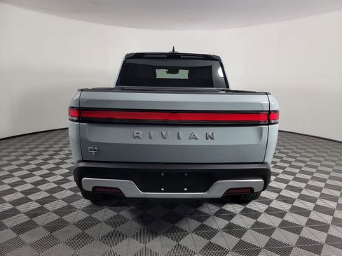 Used 2024 Rivian R1T Adventure AWD/4WD image 4