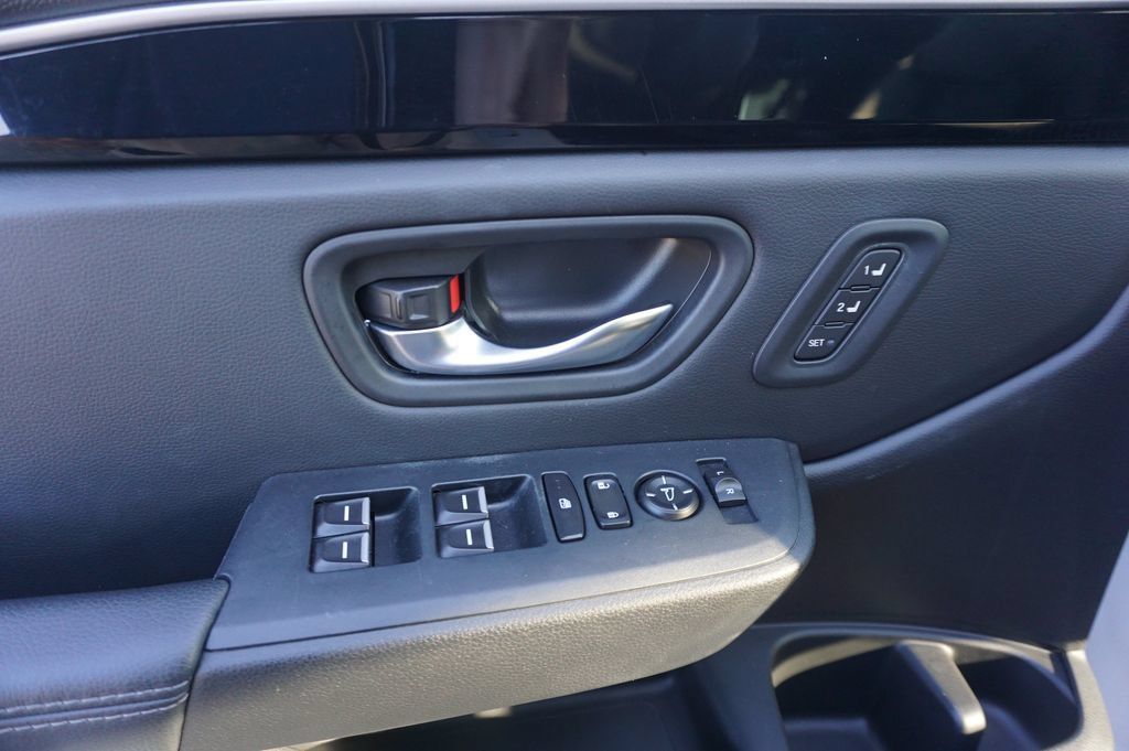 Used 2024 Honda Pilot EX-L image 4