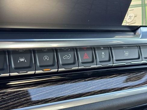 New 2026 GMC Sierra 1500 Elevation image 18