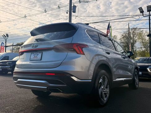 Used 2023 Hyundai Santa Fe SEL w/ Premium Package FWD image 9