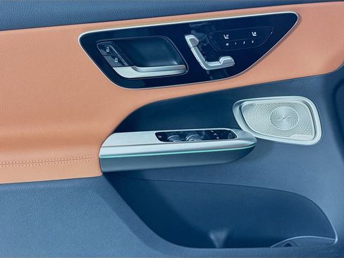 Certified 2026 Mercedes-Benz GLC 300 image 19