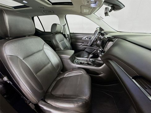 Used 2020 Chevrolet Traverse Premier w/ Redline Edition AWD/4WD image 30