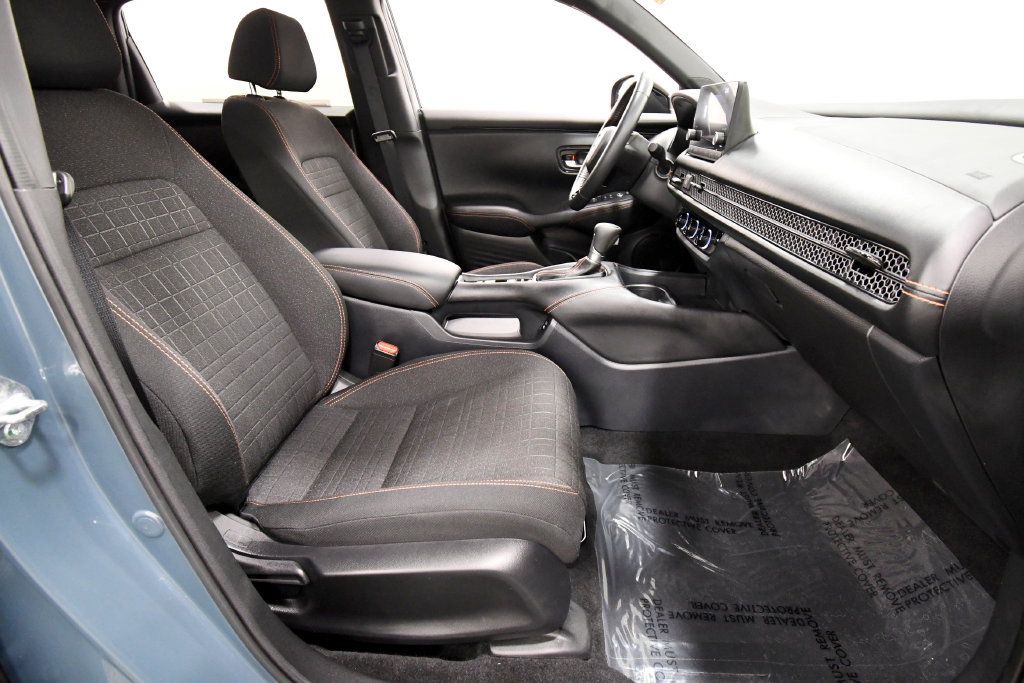 Certified 2024 Honda HR-V Sport image 17