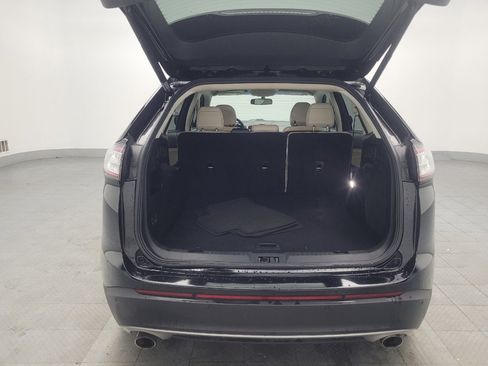 Used 2018 Ford Edge Titanium w/ Technology Package image 29