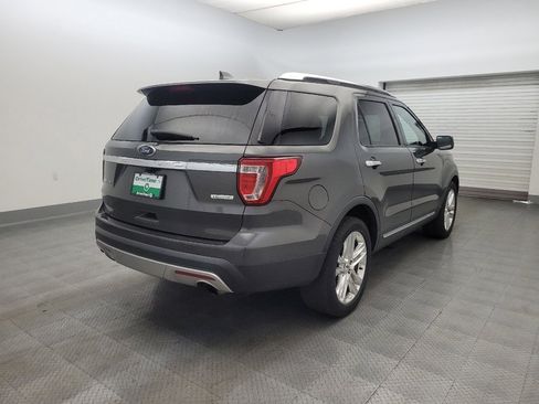 Used 2017 Ford Explorer Limited FWD image 9