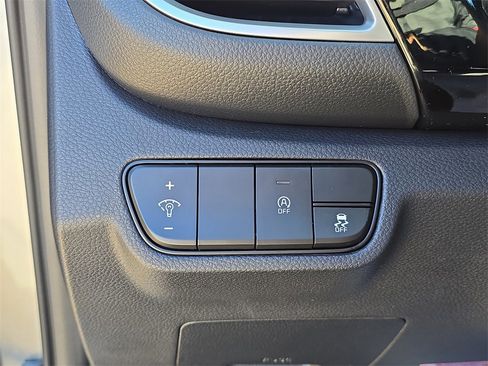 New 2026 Kia Seltos S image 27