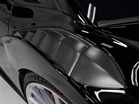 Used 2023 Lamborghini Huracan STO RWD image 17
