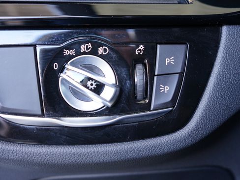 Used 2023 BMW 530i xDrive w/ M Sport Package image 13