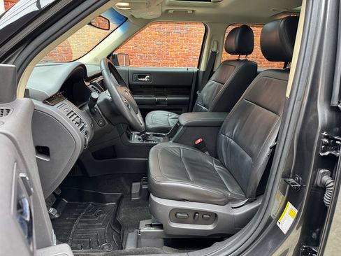 Used 2019 Ford Flex SEL w/ Equipment Group 202A AWD/4WD image 24