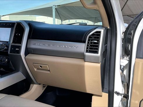 Used 2020 Ford F250 Lariat w/ Lariat Value Package image 17