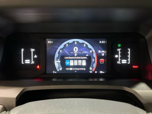 New 2026 Toyota 4Runner SR5 AWD/4WD image 17