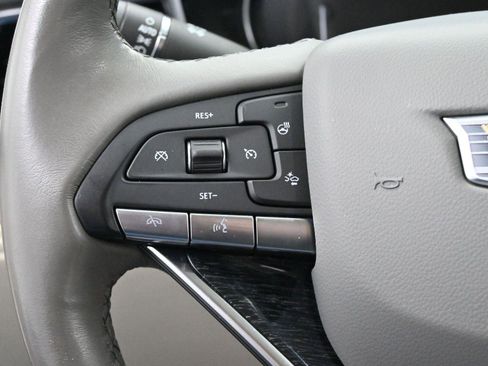 Used 2022 Cadillac XT6 Premium Luxury image 21