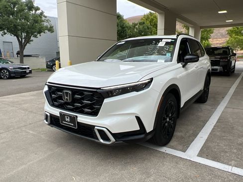 Used 2026 Honda CR-V Sport Touring image 2