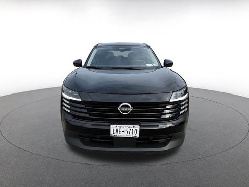 Used 2025 Nissan Kicks SV image 2