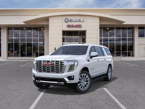 New 2026 GMC Yukon XL Denali RWD image 8