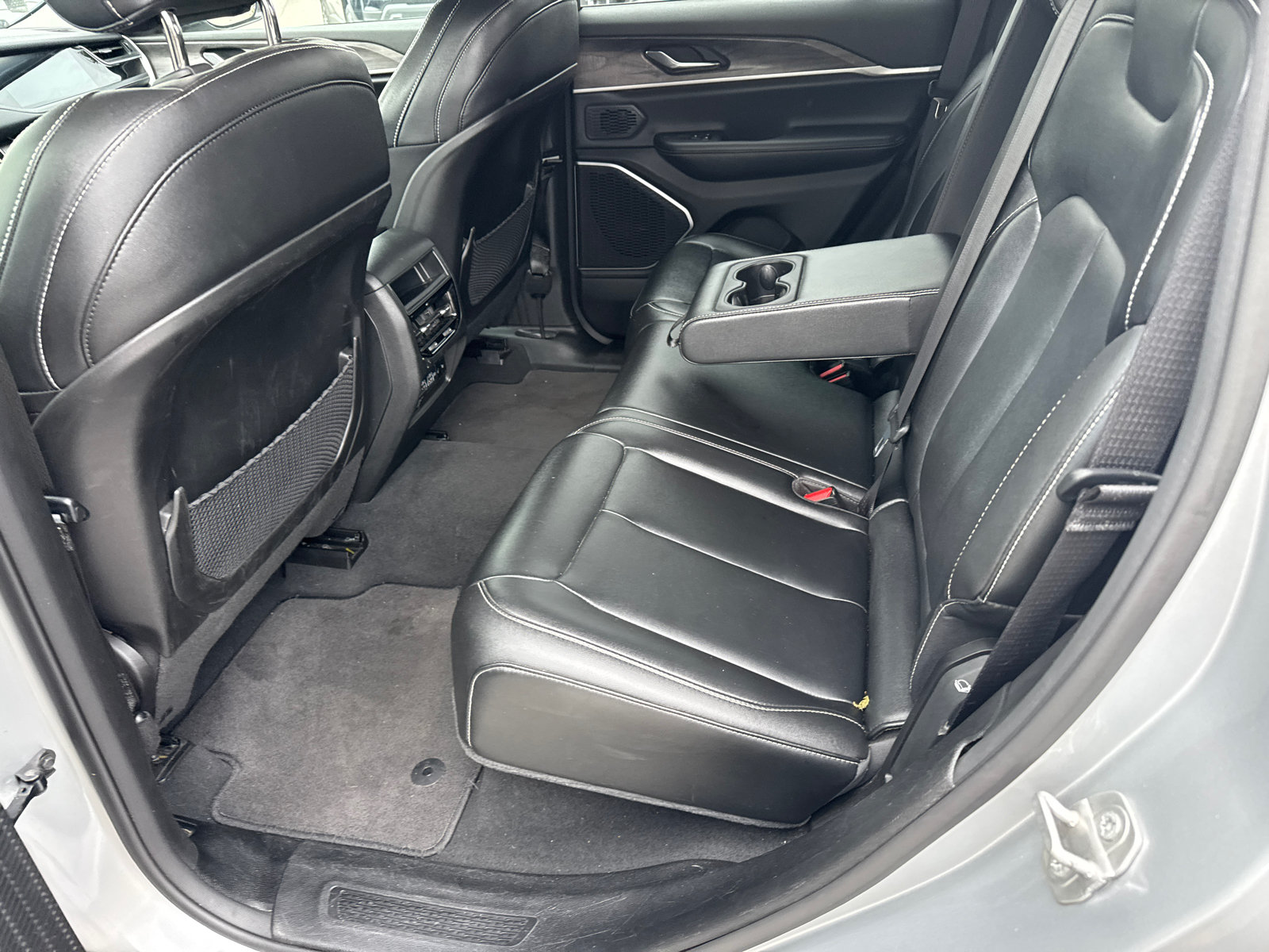 Used 2024 Jeep Grand Cherokee Limited 4xe AWD/4WD image 19