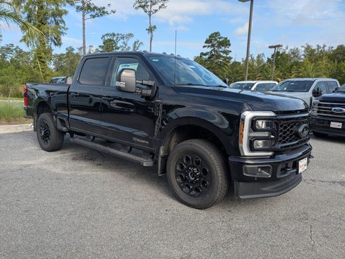 New 2025 Ford F350 Lariat w/ Lariat Ultimate Package image 2