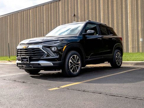 New 2026 Chevrolet TrailBlazer LT AWD/4WD image 4