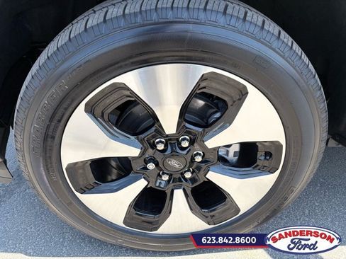 Used 2023 Ford F150 Lightning Platinum AWD/4WD image 9