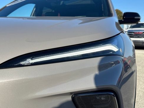 New 2026 Buick Enclave Sport Touring w/ Power Package image 10