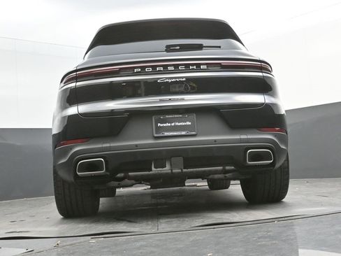 New 2026 Porsche Cayenne image 32