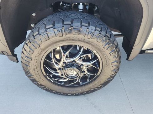 Used 2025 GMC Sierra 3500 Denali Ultimate AWD/4WD image 46
