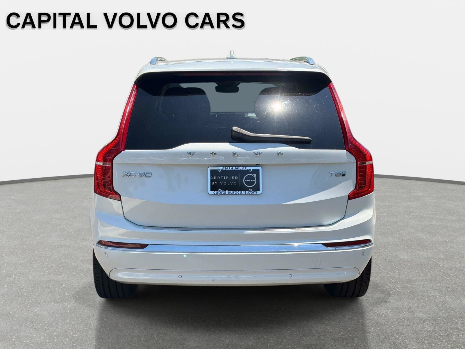 Used 2025 Volvo XC90 T8 Ultra w/ Protection Package Premier AWD/4WD image 6