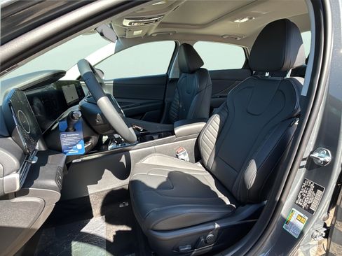 New 2026 Hyundai Elantra Limited FWD image 20