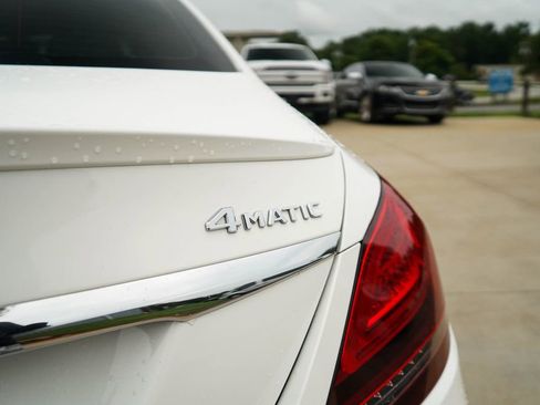 Used 2020 Mercedes-Benz C 300 4MATIC Sedan image 21