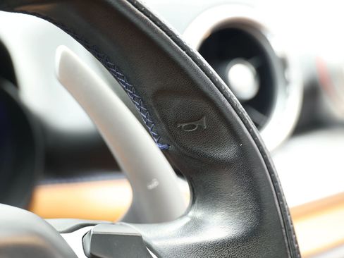 Used 2017 Ferrari California T image 38