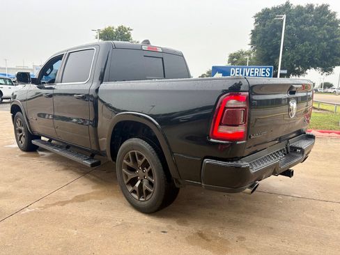 Used 2019 RAM 1500 Laramie w/ Sport Appearance Package AWD/4WD image 7