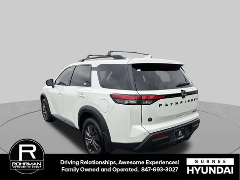 Used 2022 Nissan Pathfinder SV w/ SV Premium Package AWD/4WD image 7